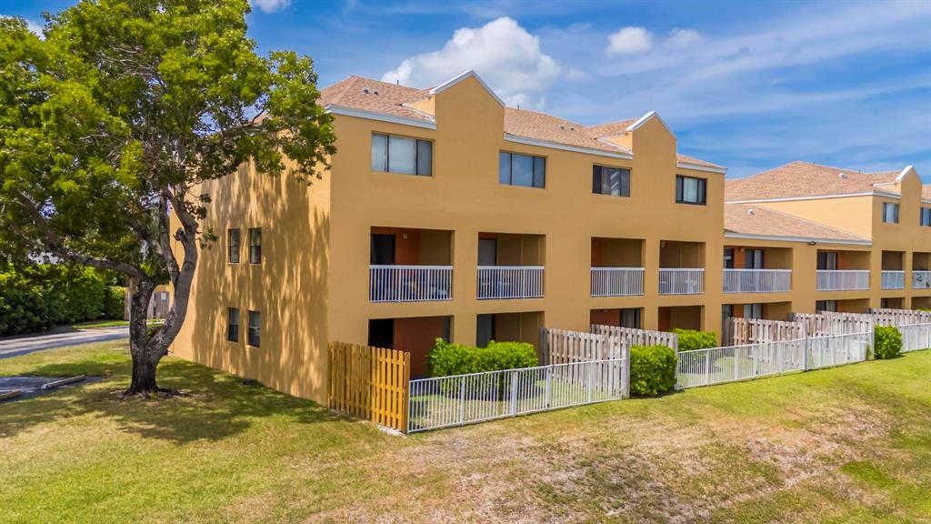 5200 Northwest 31st Avenue Fort Lauderdale, FL 33309 - Photo 9 of 11