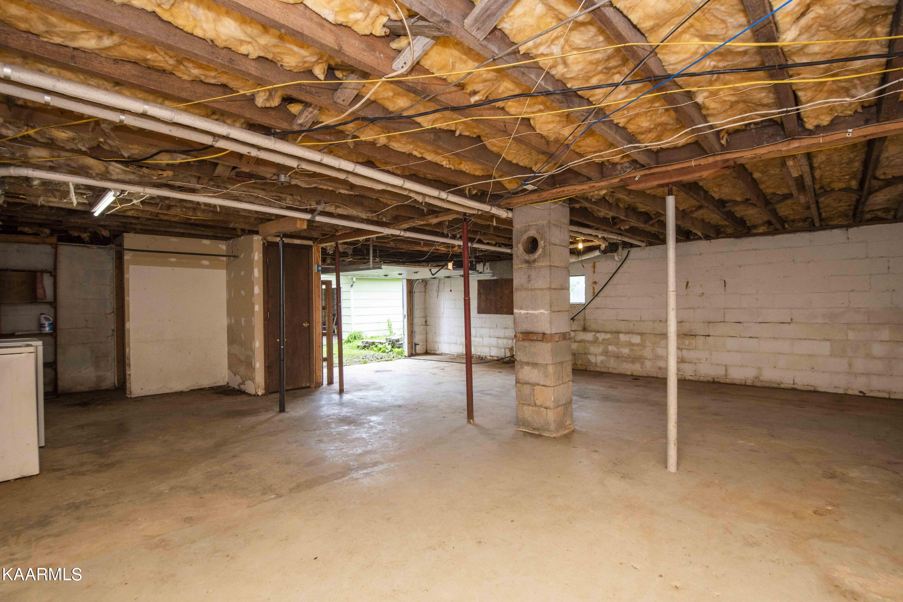 2136 Harris Road Knoxville, TN 37924 - Photo 21 of 43 basement 1_1