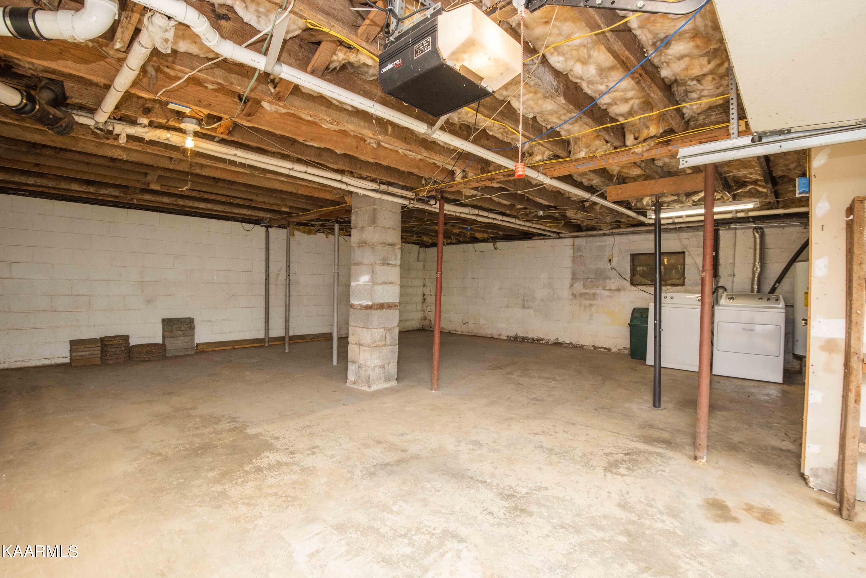 2136 Harris Road Knoxville, TN 37924 - Photo 23 of 43 basement 3_1