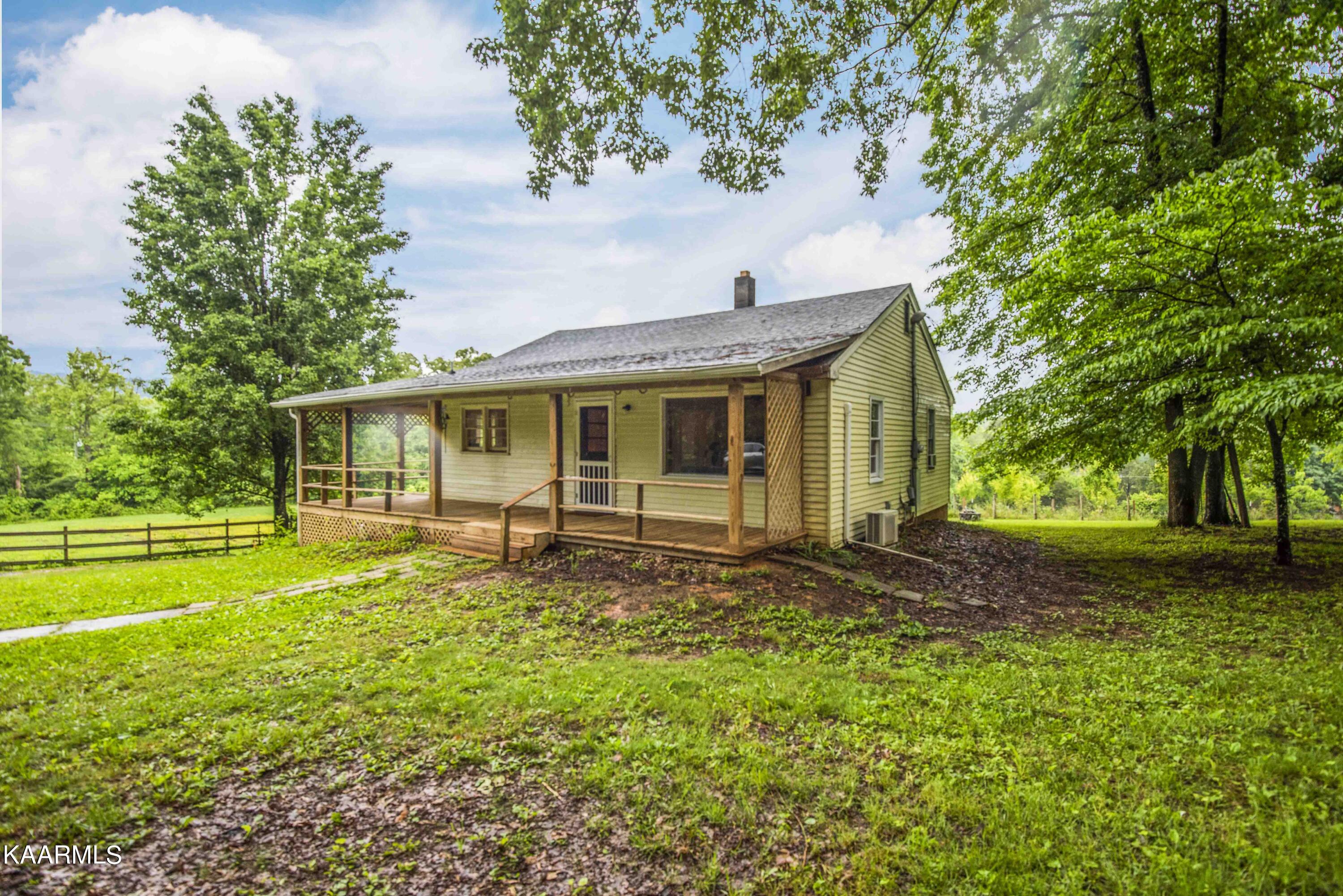 2136 Harris Road Knoxville, TN 37924 - Photo 27 of 43 exterior 1_1