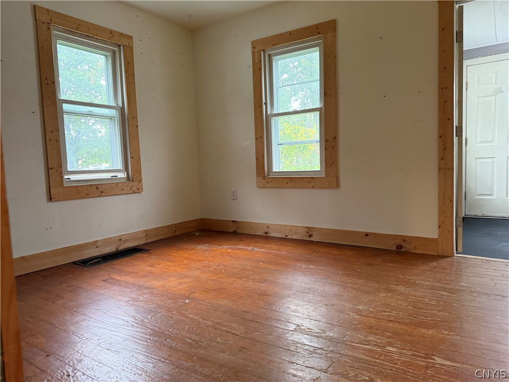 417 Boston Road Salina, NY 13211 - Photo 4 of 17 Gallery Image 4
