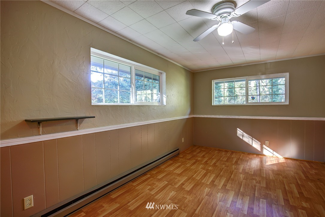 334 South Silver Lake Road Castle Rock, WA 98611 - Photo 7 of 14 Gallery Image 7