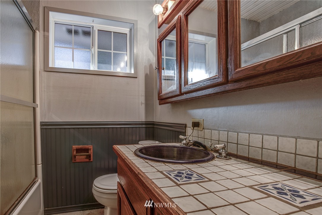 334 South Silver Lake Road Castle Rock, WA 98611 - Photo 10 of 14 Gallery Image 10