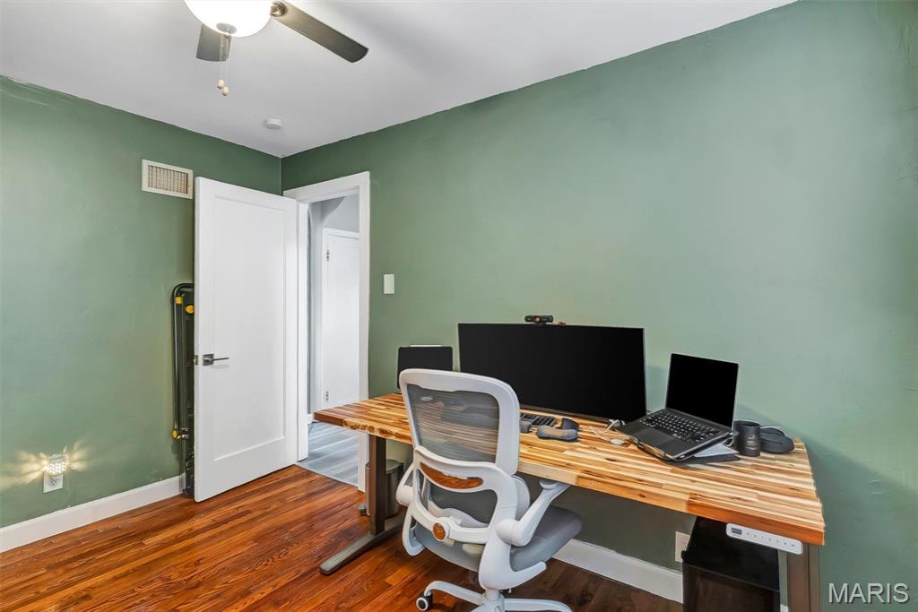 3621 Watson Road St. Louis, MO 63109 - Photo 22 of 54
