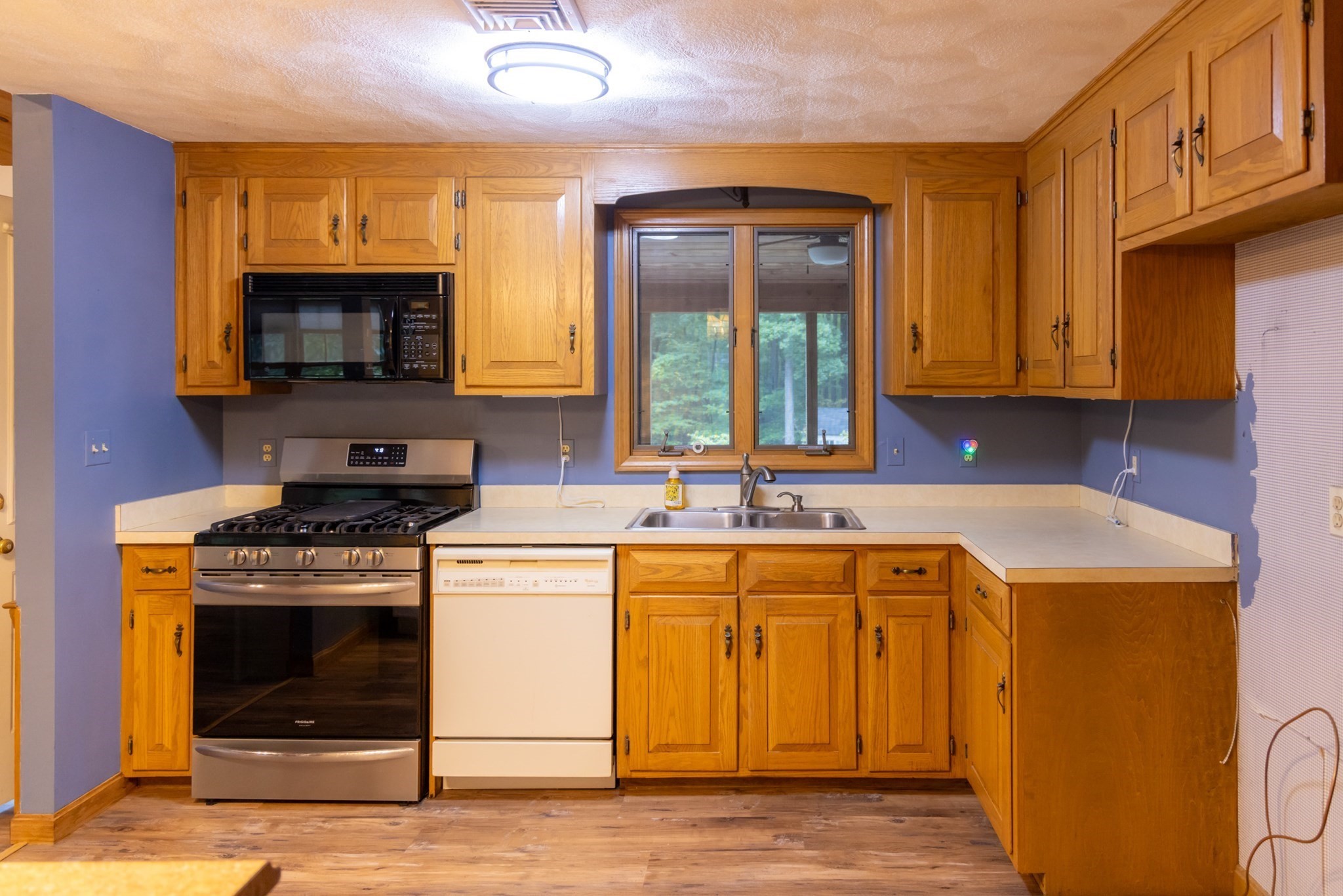 15 Hannan Ridge Road Haverhill, MA 01832 - Photo 13 of 42 Gallery Image 13