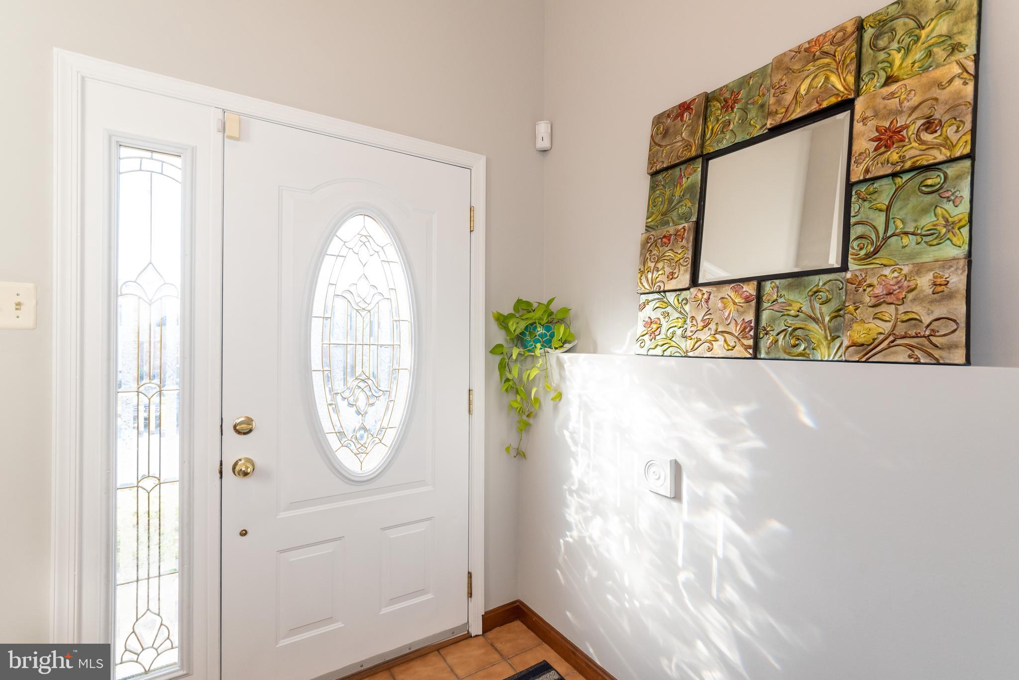 9914 Maidbrook Road Baltimore, MD 21234 - Photo 5 of 47 Foyer
