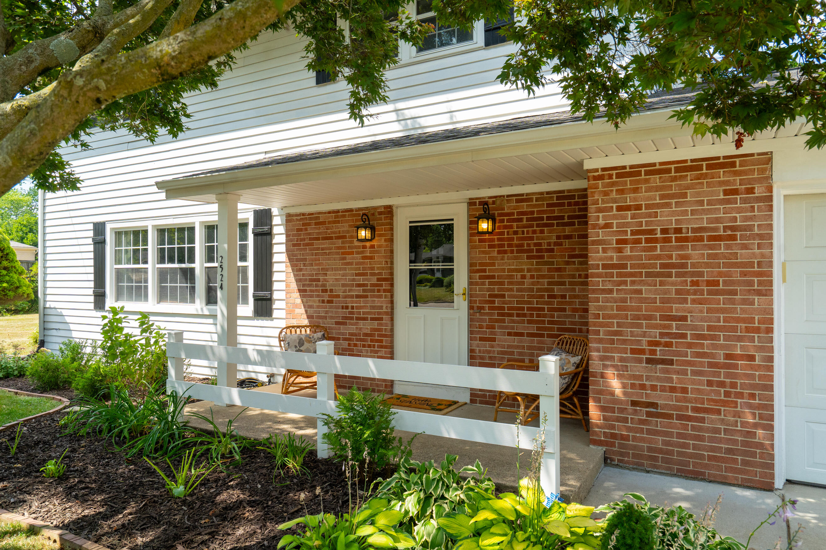 2524 Ridgefield Road Portage, MI 49024 - Photo 4 of 42 DSC08476