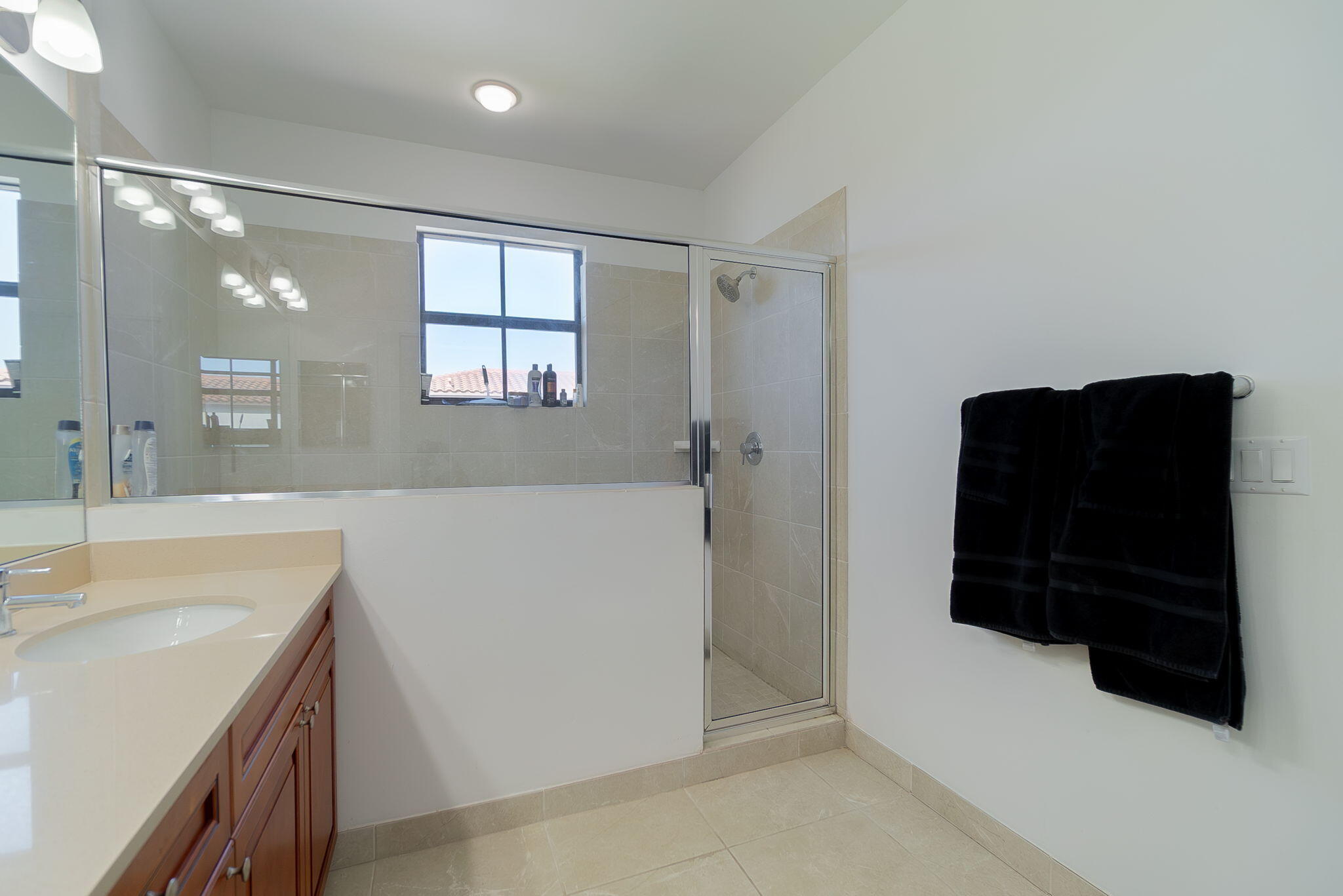 3015 Butternut Lane Riviera Beach, FL 33410 - Photo 20 of 37 Master bathroom 2