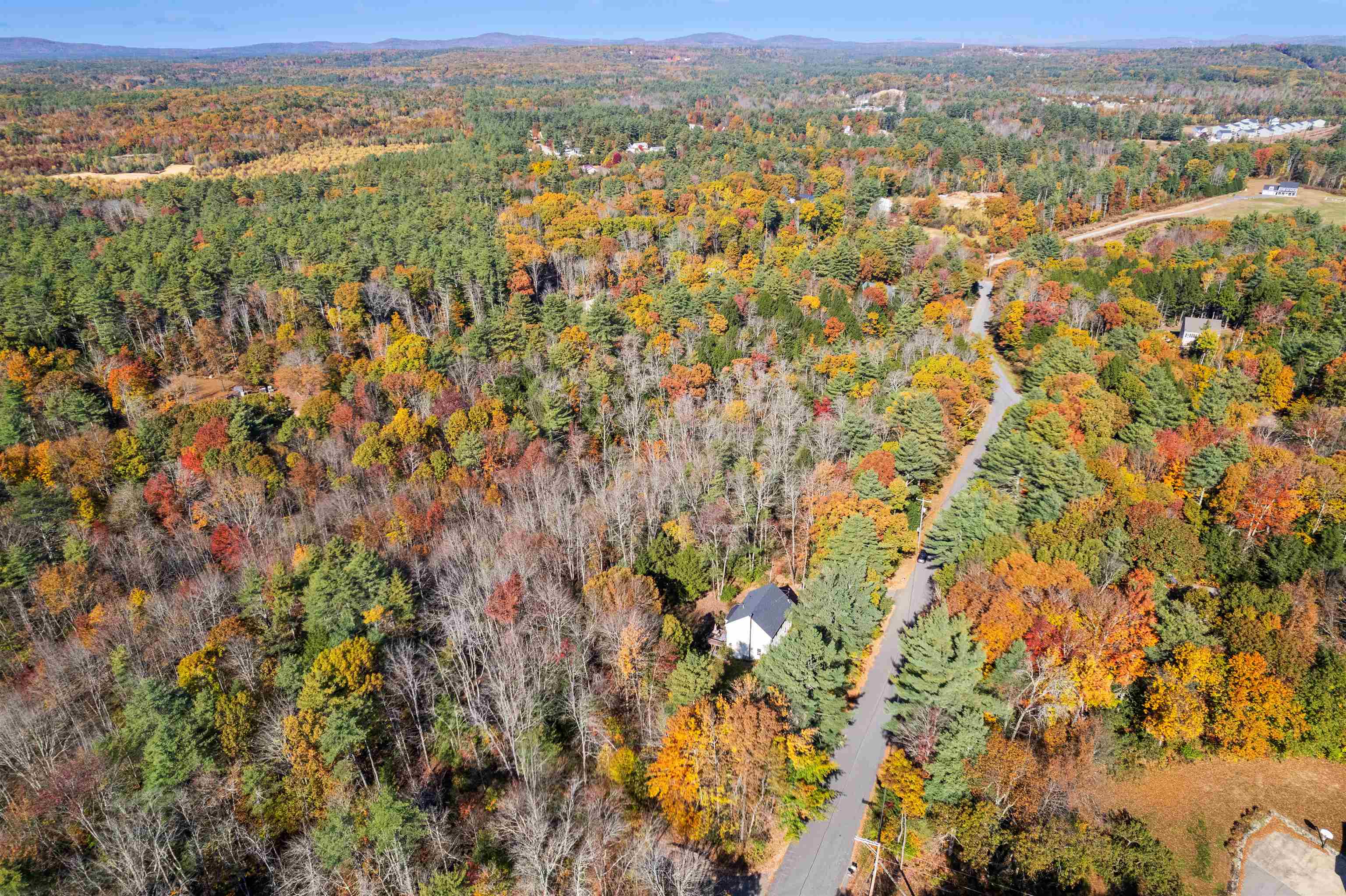 80 Chapman Drive Rochester, NH 03839 - Photo 24 of 36