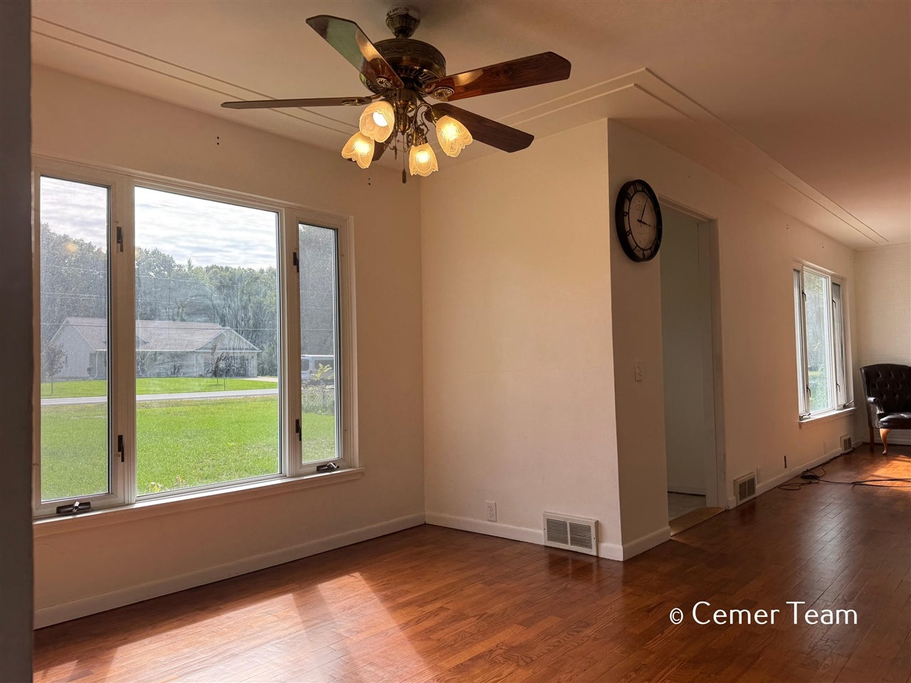 1926 Shettler Road Muskegon, MI 49444 - Photo 7 of 28 Gallery Image 7