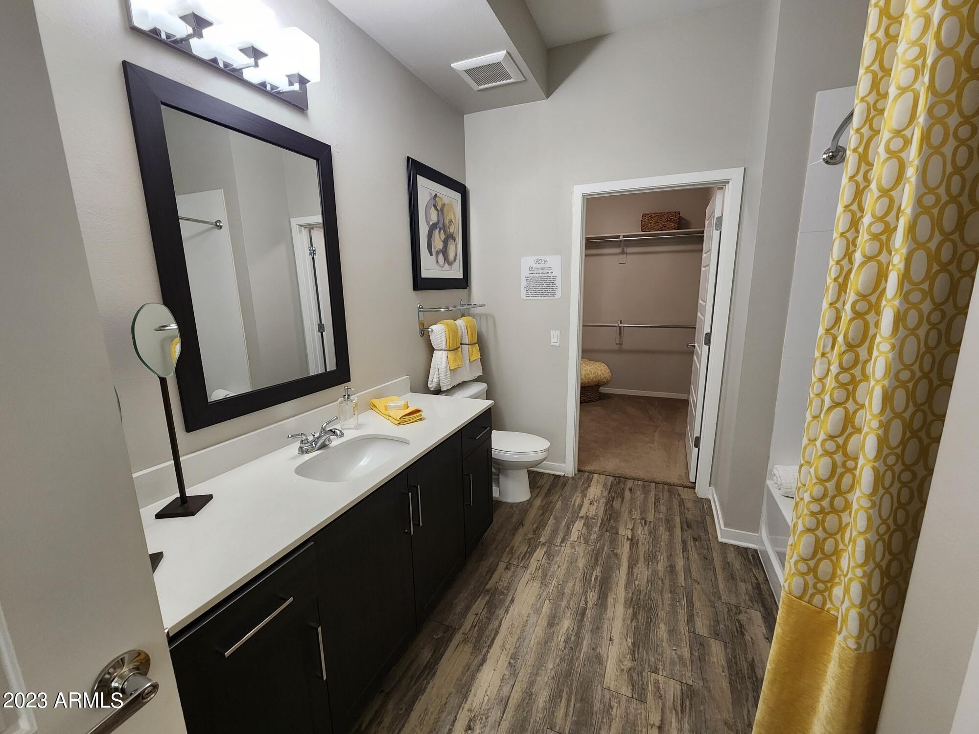 200 East Thomas Road, Unit A4 Phoenix, AZ 85012 - Photo 6 of 24 Bathroom