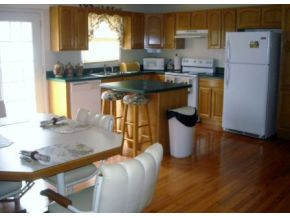117 Parsonage Road Elizabethton, TN 37643 - Photo 5 of 14 kitchen dining from hall ent