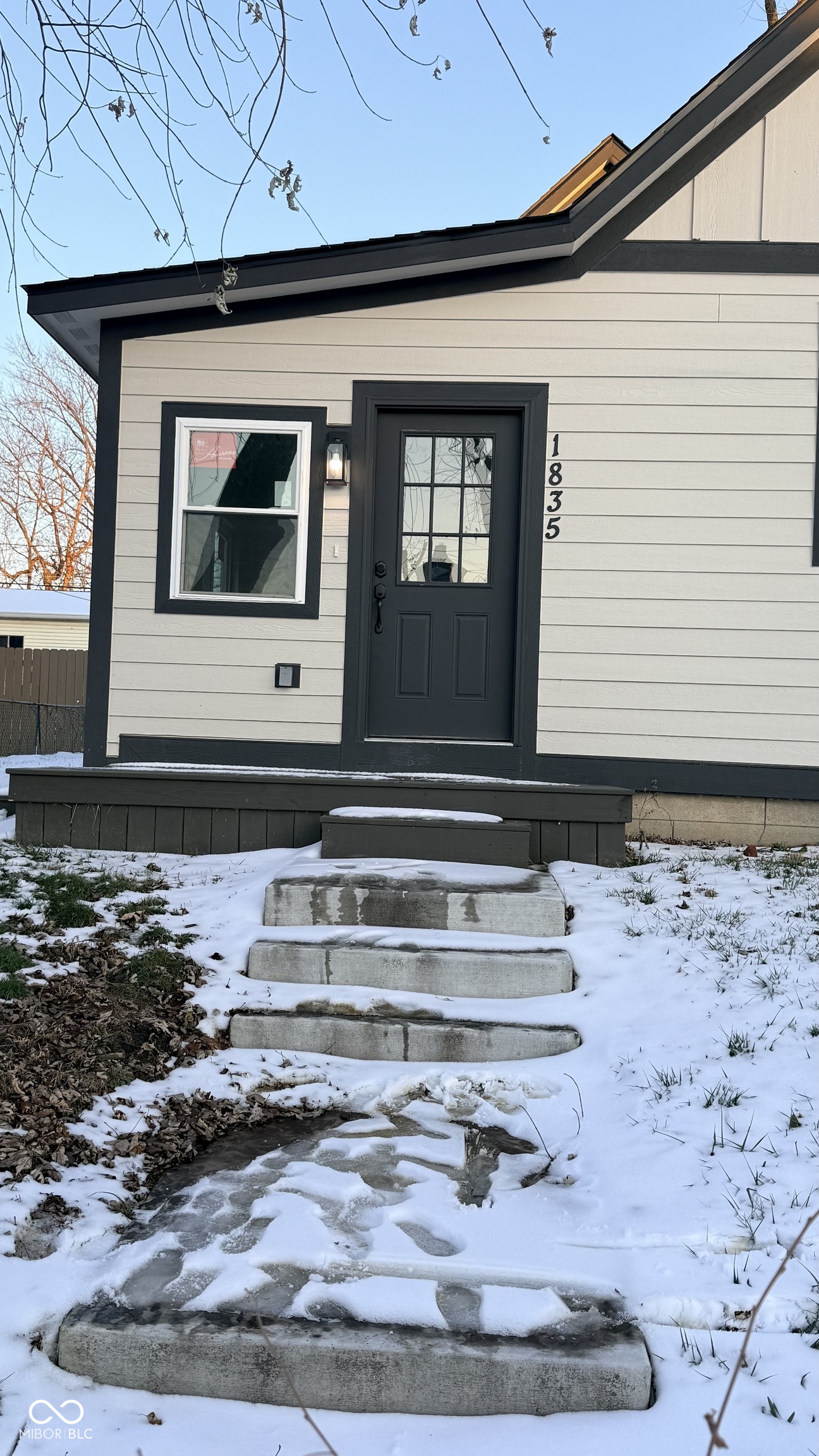 1835 Applegate Street Indianapolis, IN 46203 - Photo 4 of 72