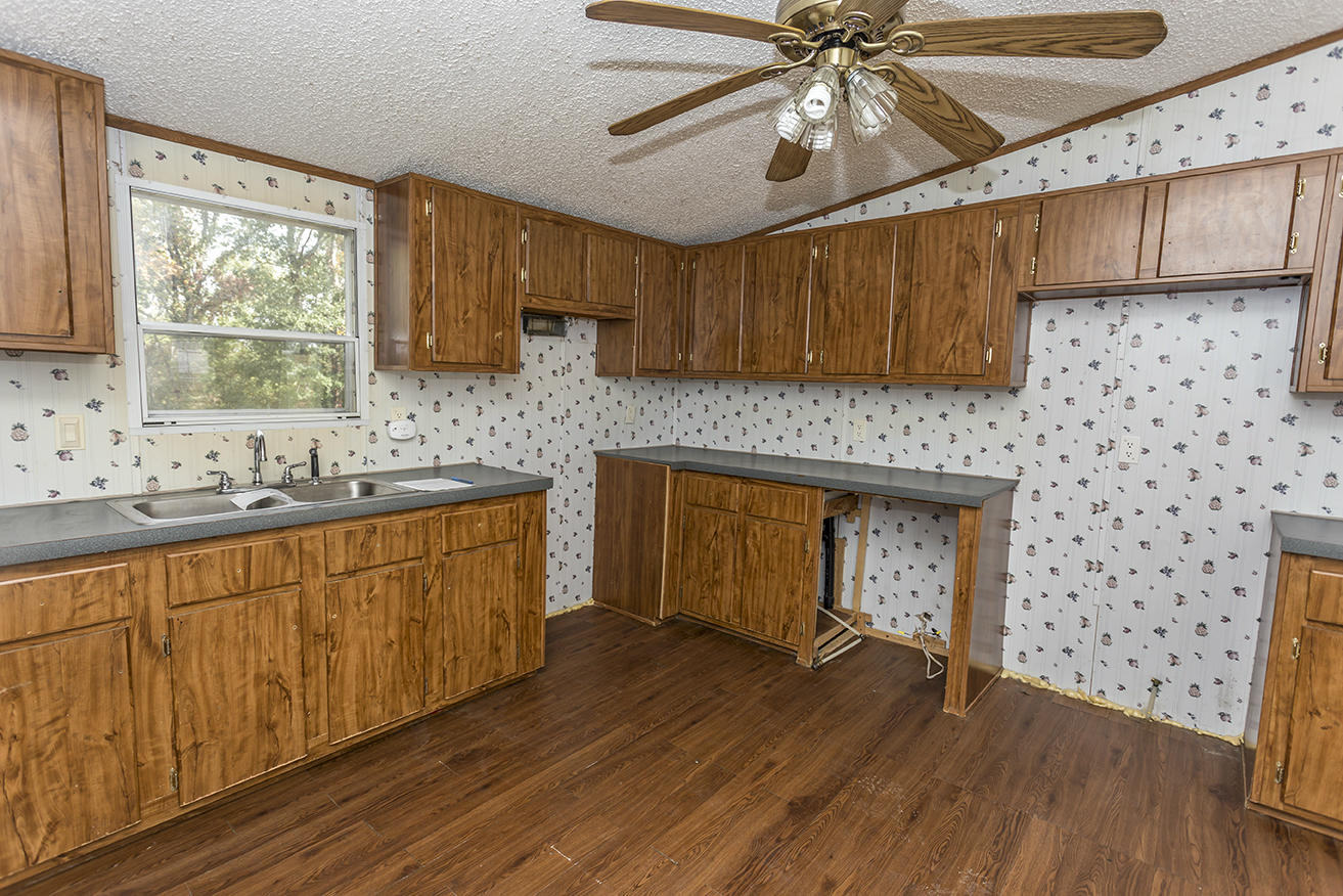 801 Sneed Road, Unit 2 Soddy Daisy, TN 37379 - Photo 9 of 15 IMG_7962