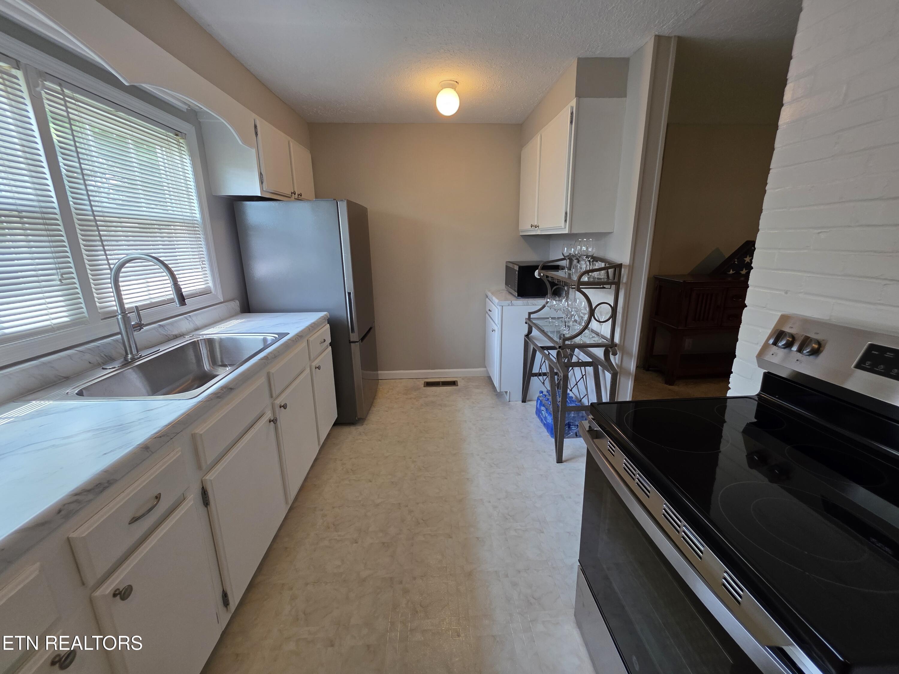 106 Nesper Road Oak Ridge, TN 37830 - Photo 5 of 36 1000005238