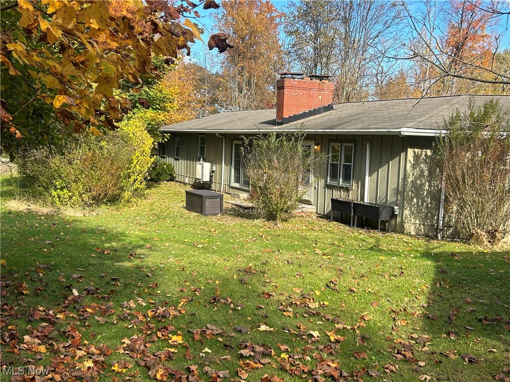 2592 Dodd Road Willoughby, OH 44094 - Photo 7 of 27 Back of home