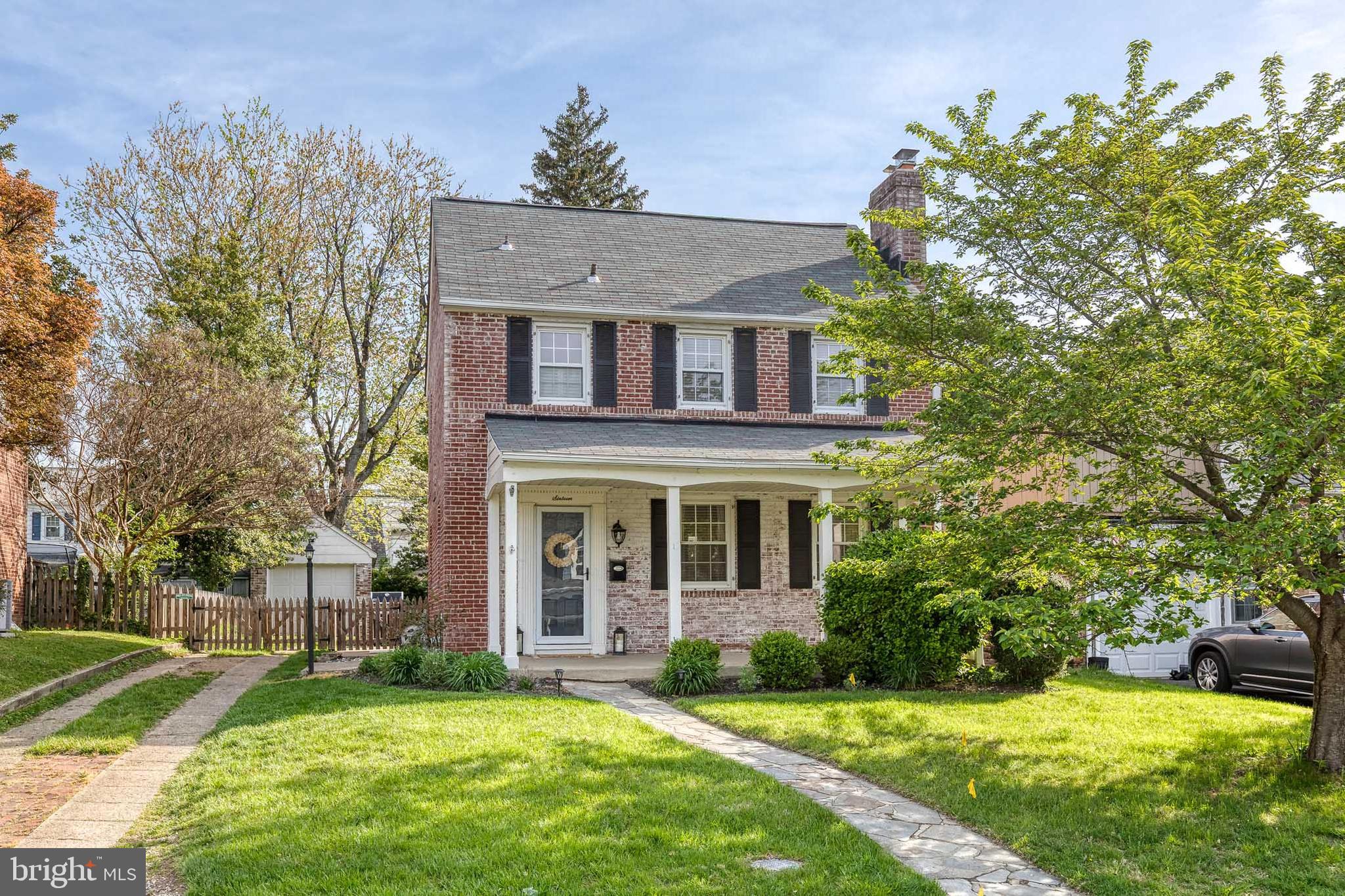 16 Tanglewood Road Baltimore, MD 21228 - Photo 2 of 47 Gallery Image 2