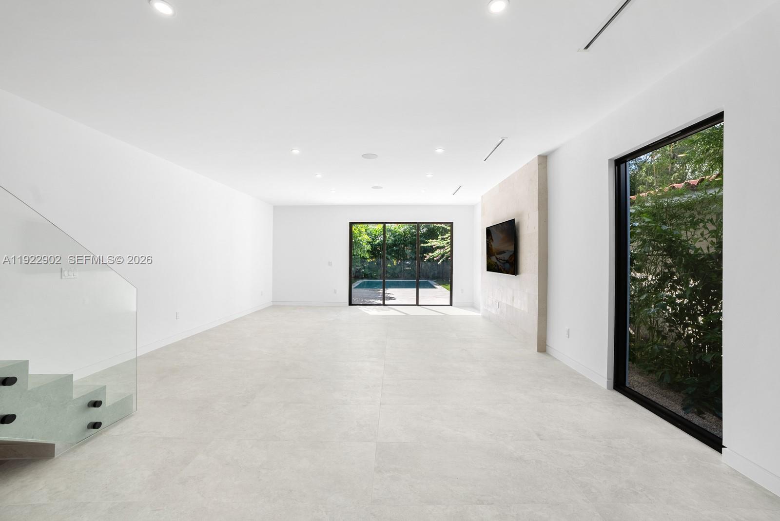 2610 Southwest 17th Street Miami, FL 33145 - Photo 15 of 43