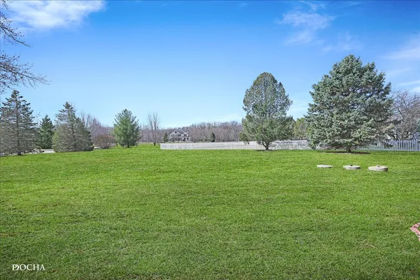 $600,000 | 365 East Pine Meadow Court, Morris, IL 60450