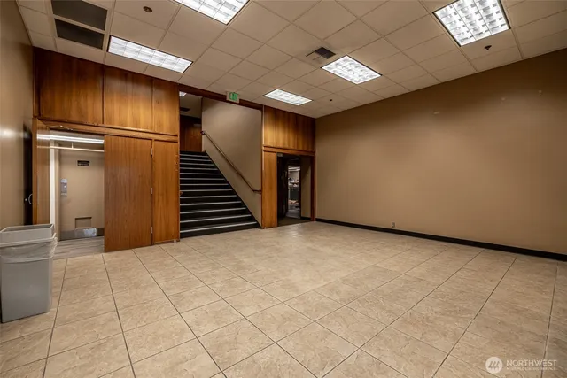 a view of empty room