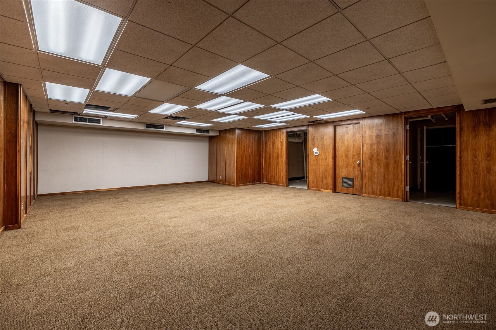 30 South Mission Street, Unit B Wenatchee, WA 98801 - Photo 14 of 16 a view of empty room