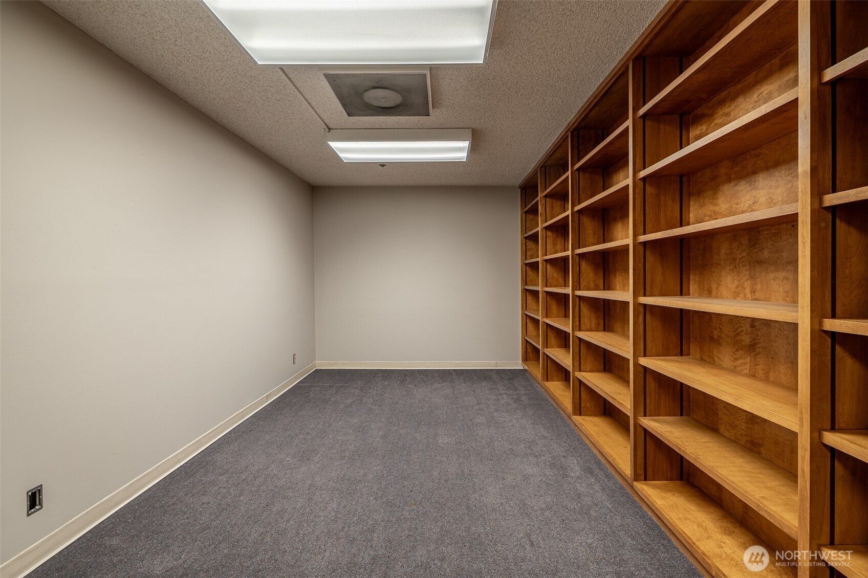 30 South Mission Street, Unit B Wenatchee, WA 98801 - Photo 16 of 16 a view of an empty walk in closet