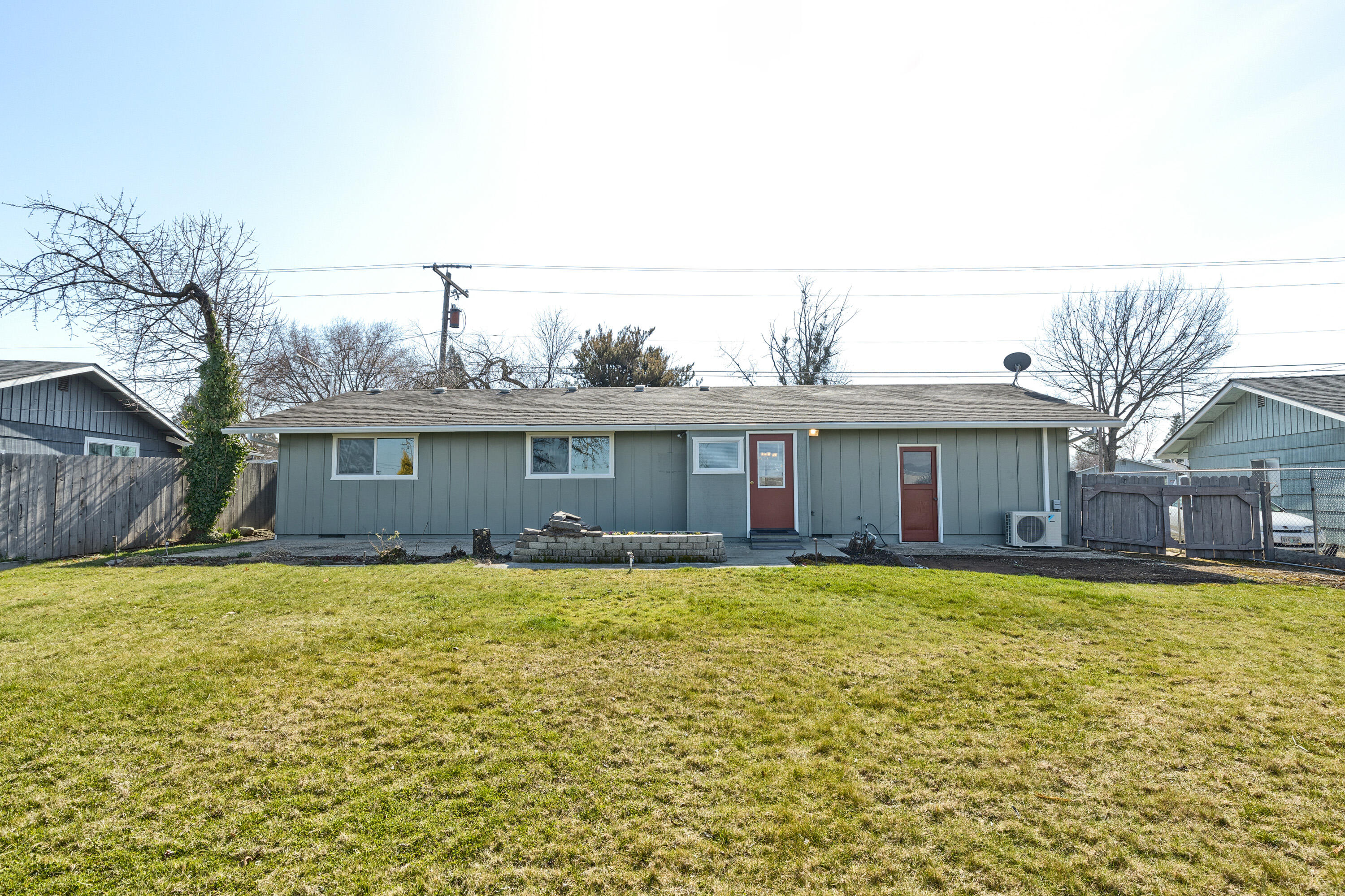 7973 Division Road White City, OR 97503 - Photo 22 of 29 22_DR_6
