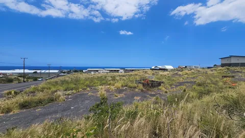 $2,800,000 | 73-5643 Kauhola Street, Kailua-Kona, HI 96740