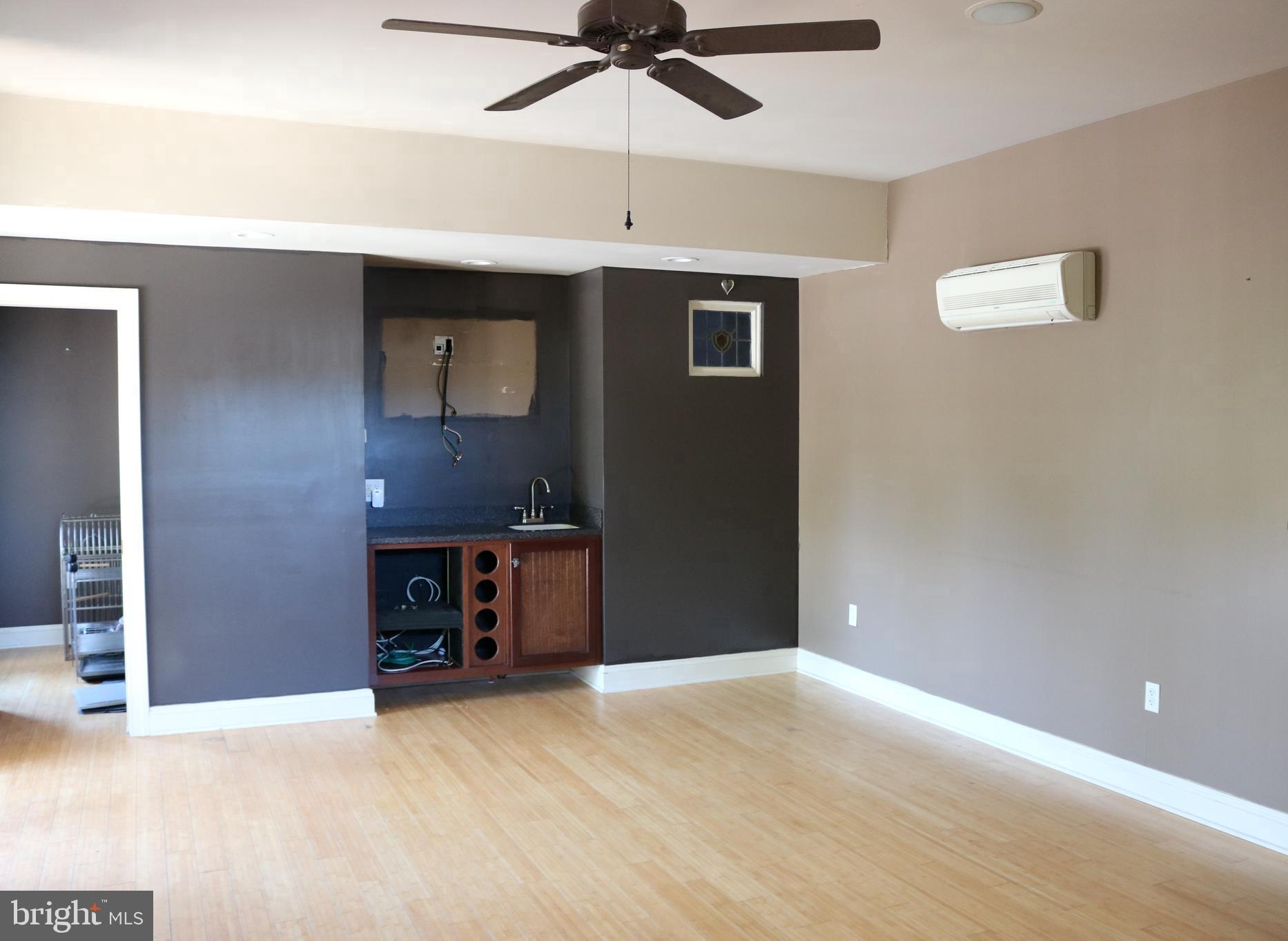 35655 Wolfe Neck Road Rehoboth Beach, DE 19971 - Photo 17 of 60 Living Room