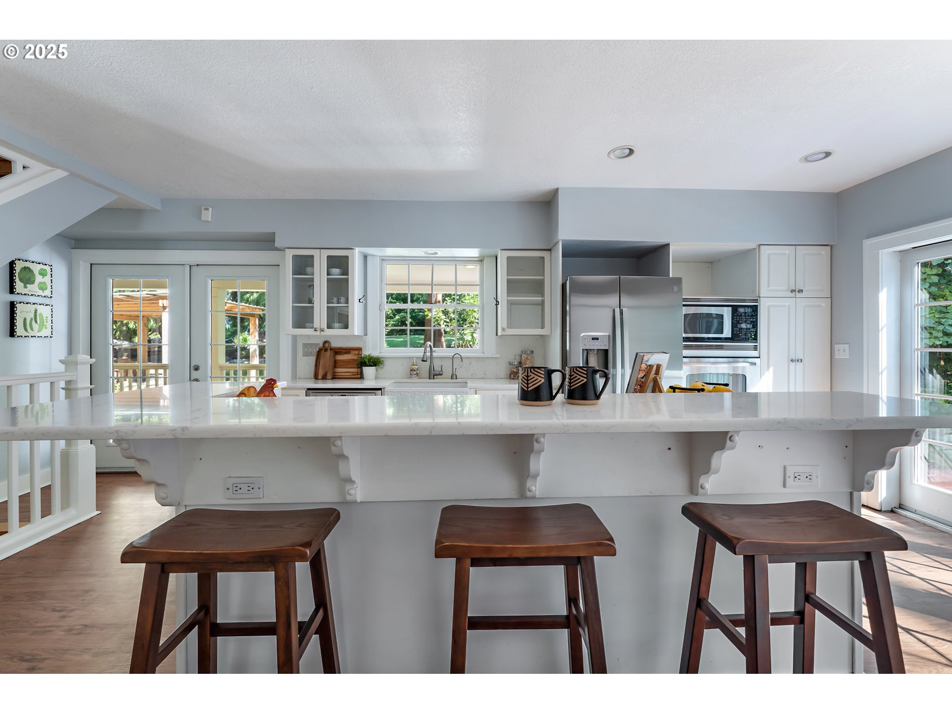 2249 Southwest Taylors Ferry Road Portland, OR 97219 - Photo 16 of 48