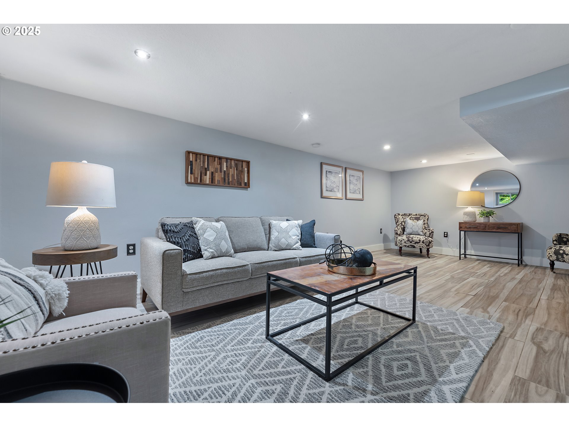 2249 Southwest Taylors Ferry Road Portland, OR 97219 - Photo 24 of 48 Family Room