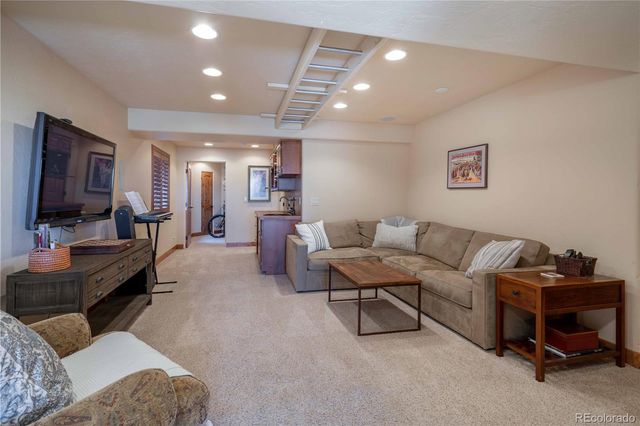 $825,000 | 3155 Windridge Circle, Highlands Ranch, CO 80126