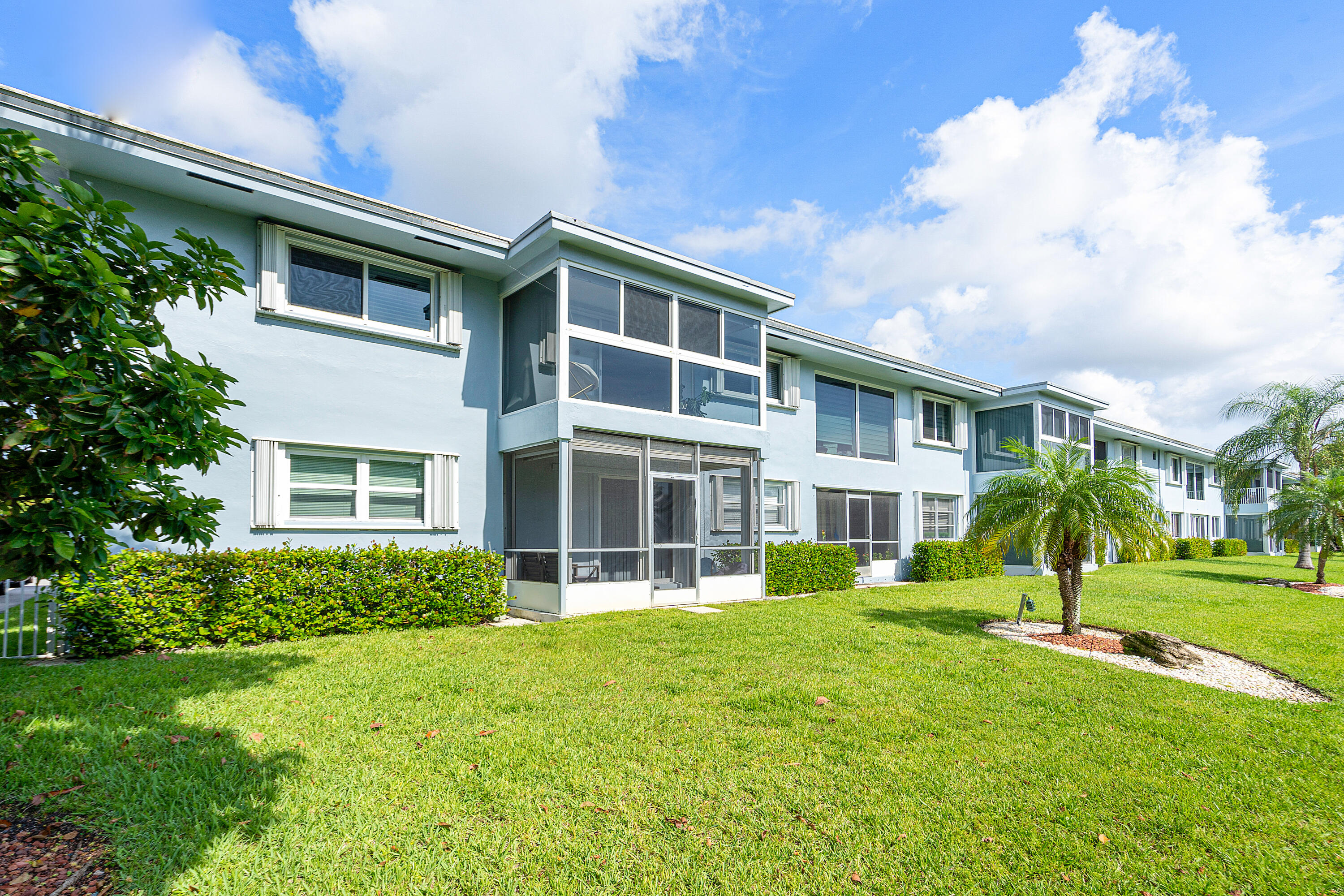 6100 Northeast 7th Avenue, Unit 21 Boca Raton, FL 33487 - Photo 19 of 26 016-6100Northeast7thAvenue-BocaRaton-FL-