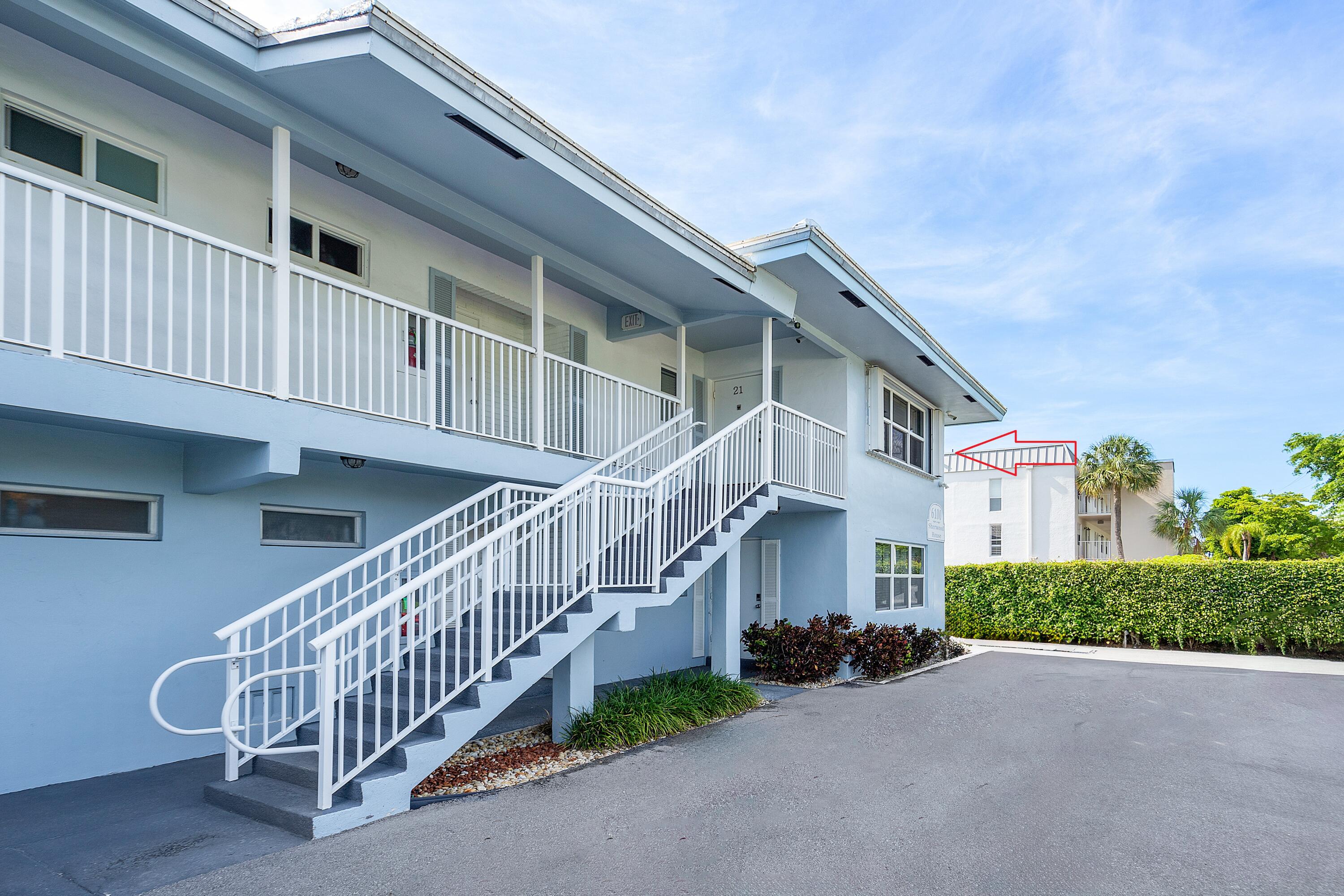 6100 Northeast 7th Avenue, Unit 21 Boca Raton, FL 33487 - Photo 2 of 26 Corner Unit