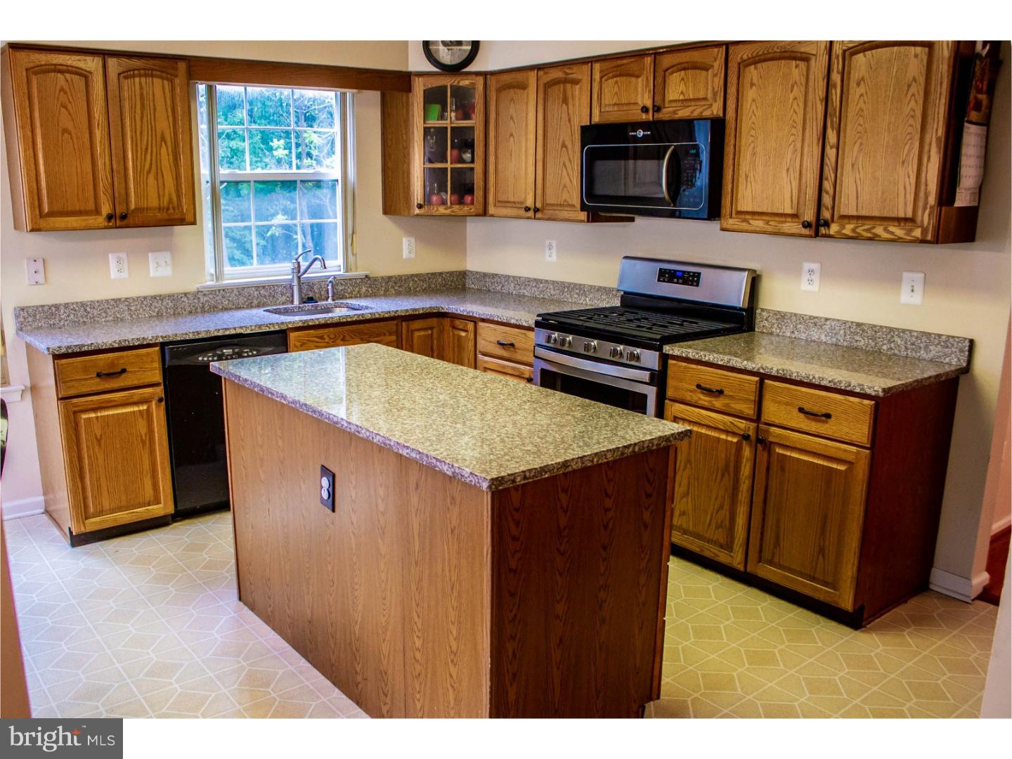 21 Rockingham Drive Marlton, NJ 08053 - Photo 16 of 25