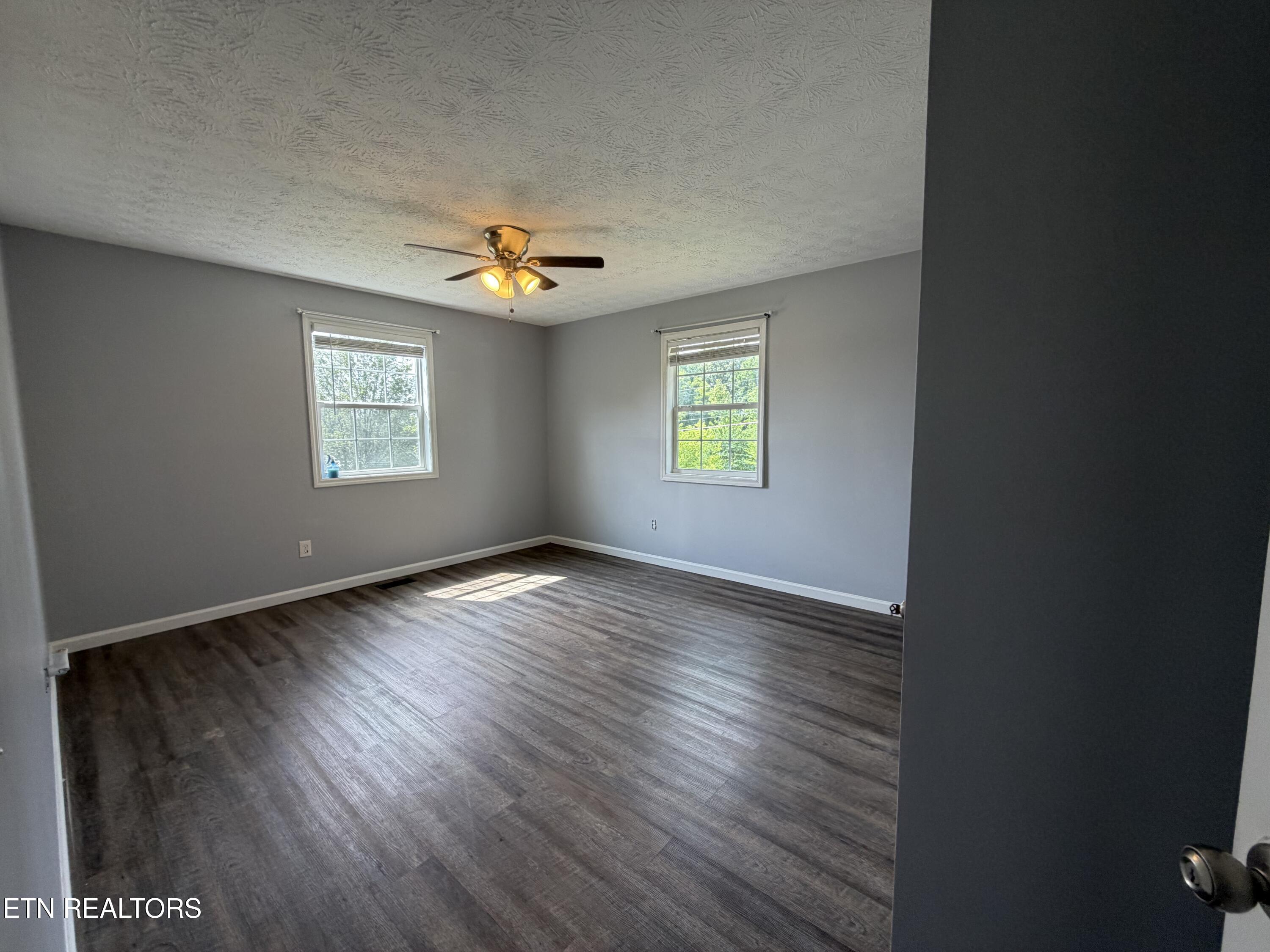 618 Essary Road Tazewell, TN 37879 - Photo 32 of 46 IMG_4739