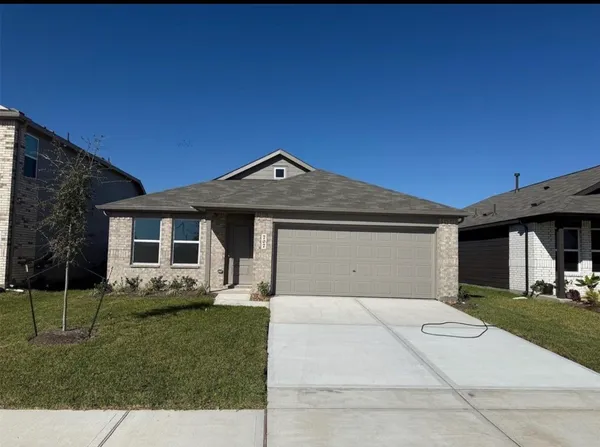 $2,100 | 9511 Dazzling Tentacle Drive, Baytown, TX 77521