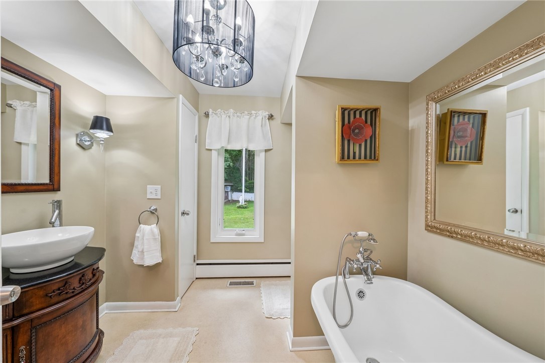 8696 Hopkins Road Batavia, NY 14020 - Photo 15 of 42 Gallery Image 15
