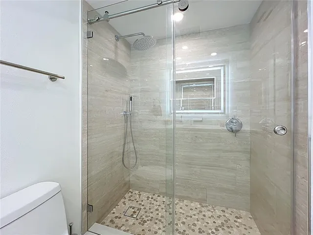 $784,900 | 435 South Gulfstream Avenue, Unit 1006, Sarasota, FL 34236