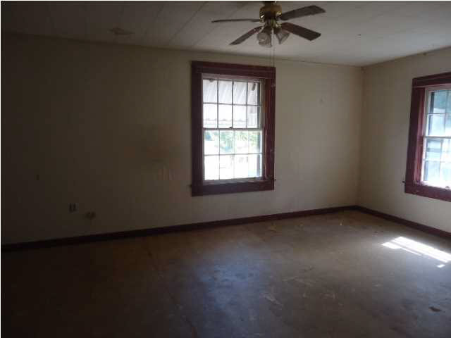 11125 Monticello Road Hazlehurst, MS 39083 - Photo 8 of 24 Photo 8