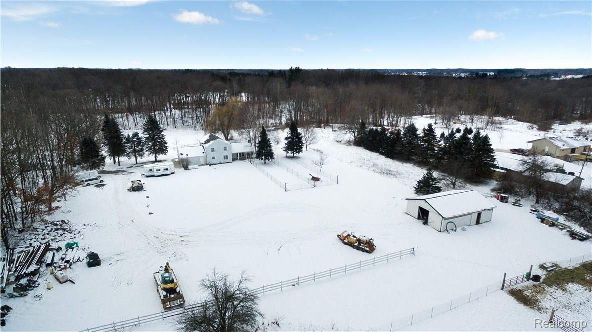 3162 Old Lange Road Howell, MI 48843 - Photo 50 of 56 DJI_0013.jpg