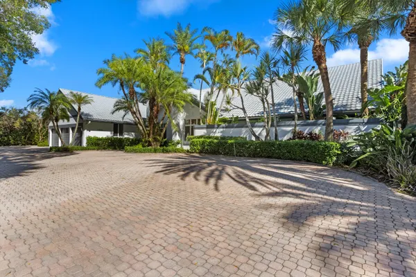 $8,999,000 | 15595 Lindbergh Lane, Wellington, FL 33414
