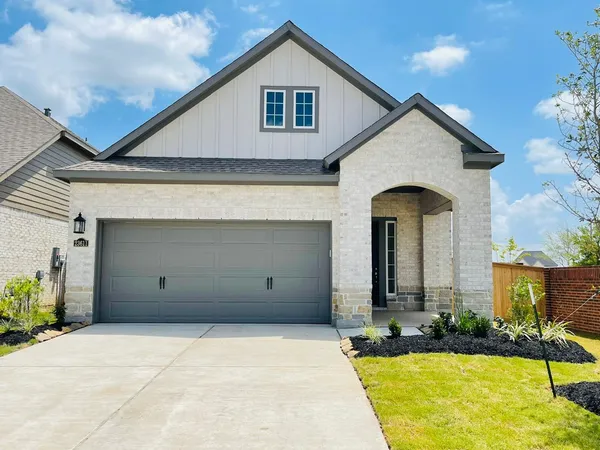 $2,450 | 23611 Mock Wagon Way, Richmond, TX 77469