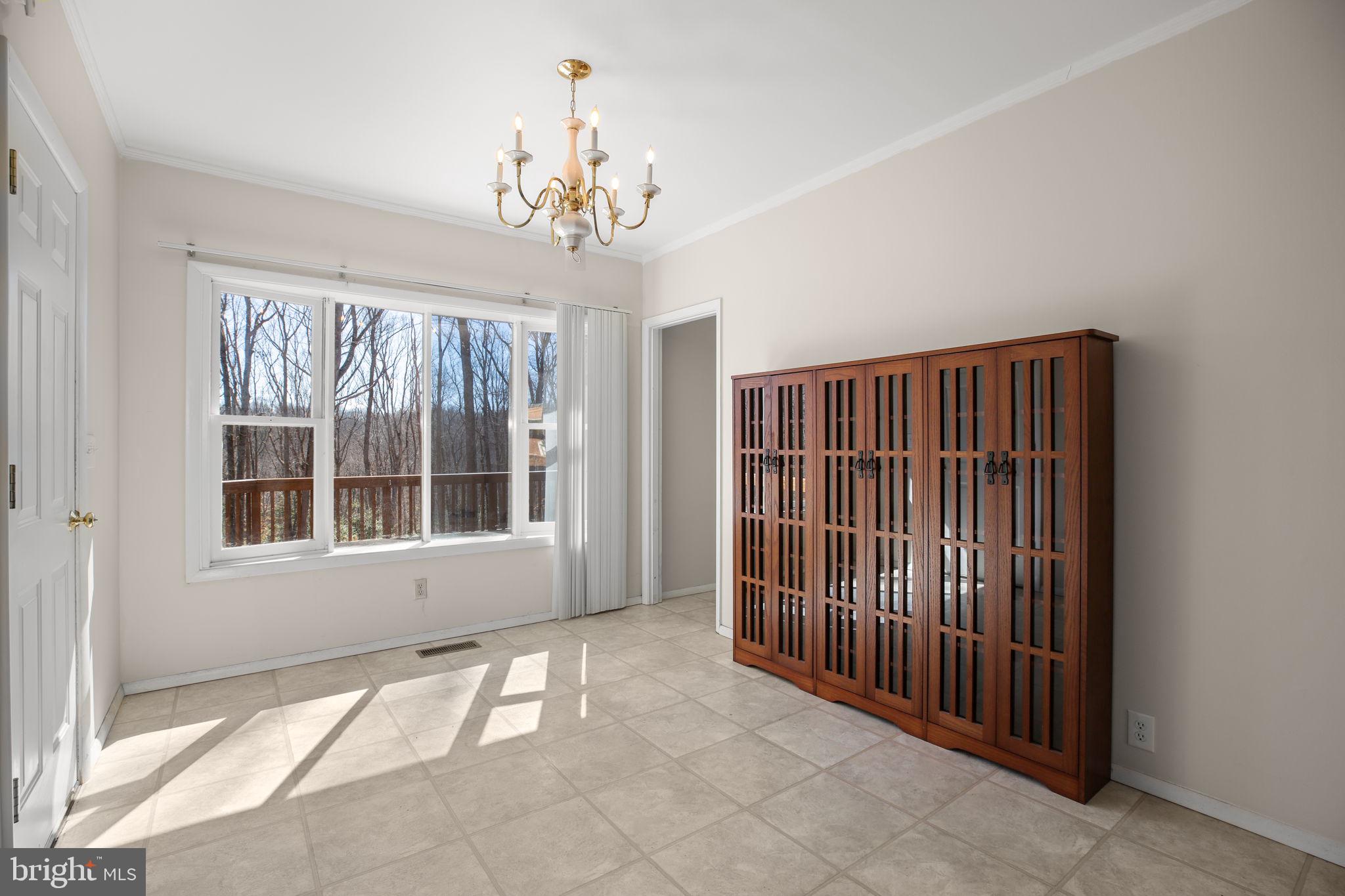 618 Hope Road Stafford, VA 22554 - Photo 8 of 31 Gallery Image 8