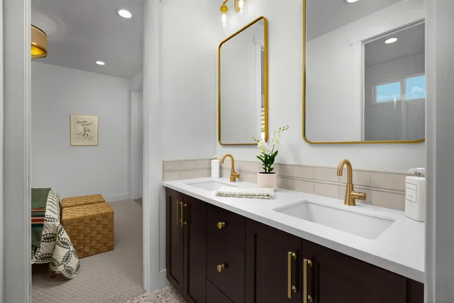 $919,000 | 17032 Aldergrove Court, Lathrop, CA 95330