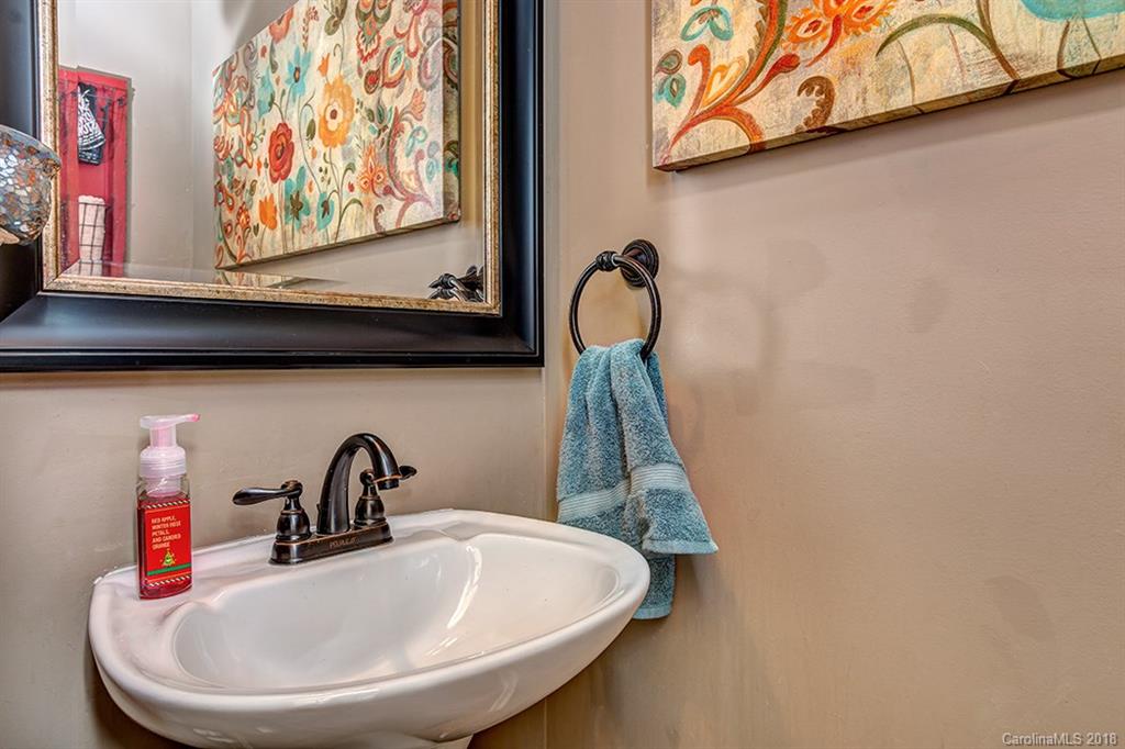 423 River Banks Road Matthews, NC 28105 - Photo 16 of 28 Gallery Image 16