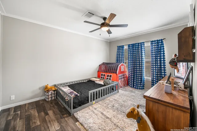 $600,000 | 1145 Postert Lane, Floresville, TX 78114