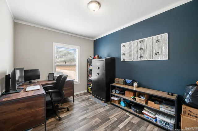 $600,000 | 1145 Postert Lane, Floresville, TX 78114