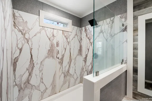 $600,000 | 1145 Postert Lane, Floresville, TX 78114