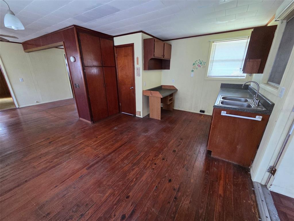 4534 Seaberg Road Zephyrhills, FL 33541 - Photo 7 of 16